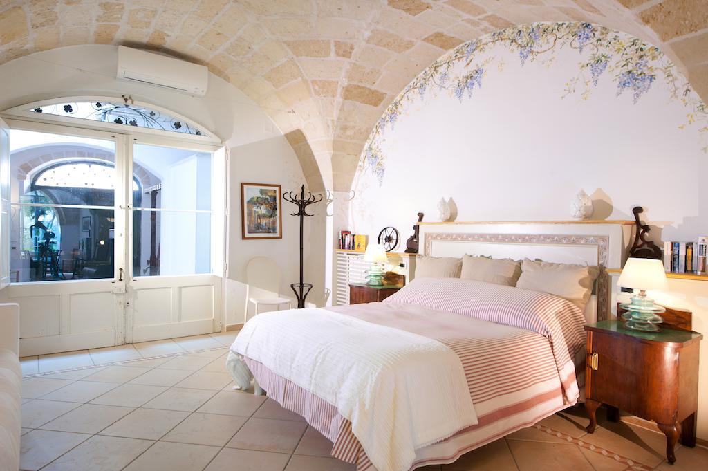 Casa D'Artista Suite & Garden レッチェ 部屋 写真